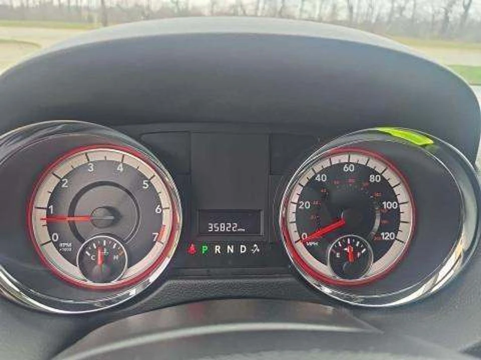 2016 Dodge Caravan - Image 7 of 8
