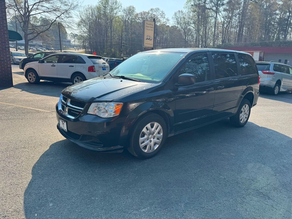 2016 Dodge Caravan - Image 8 of 12