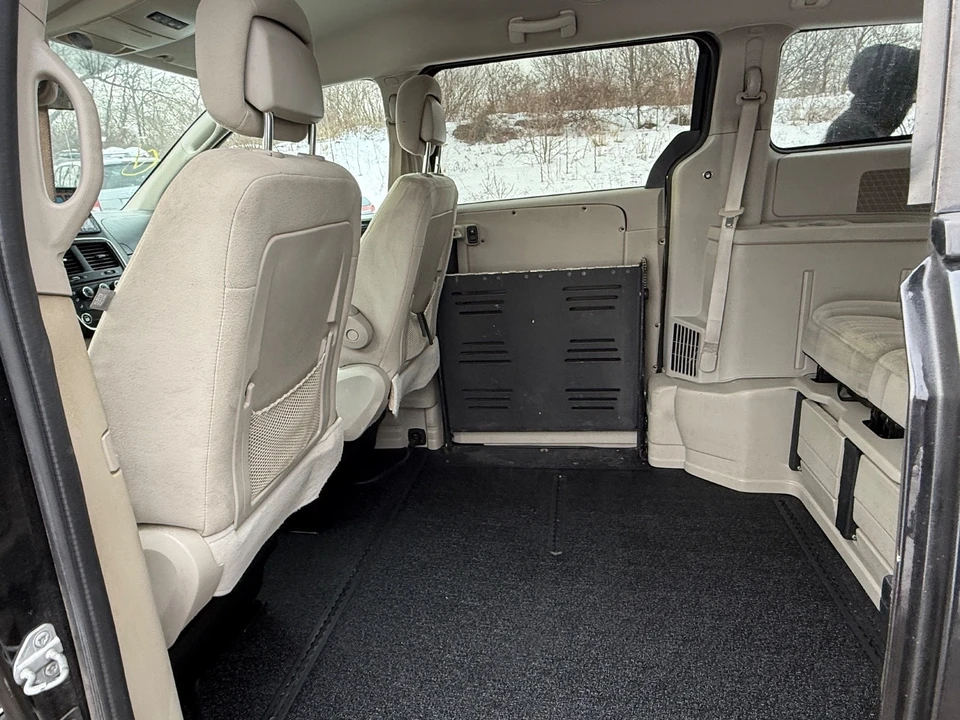 2016 Dodge Caravan - Image 20 of 20
