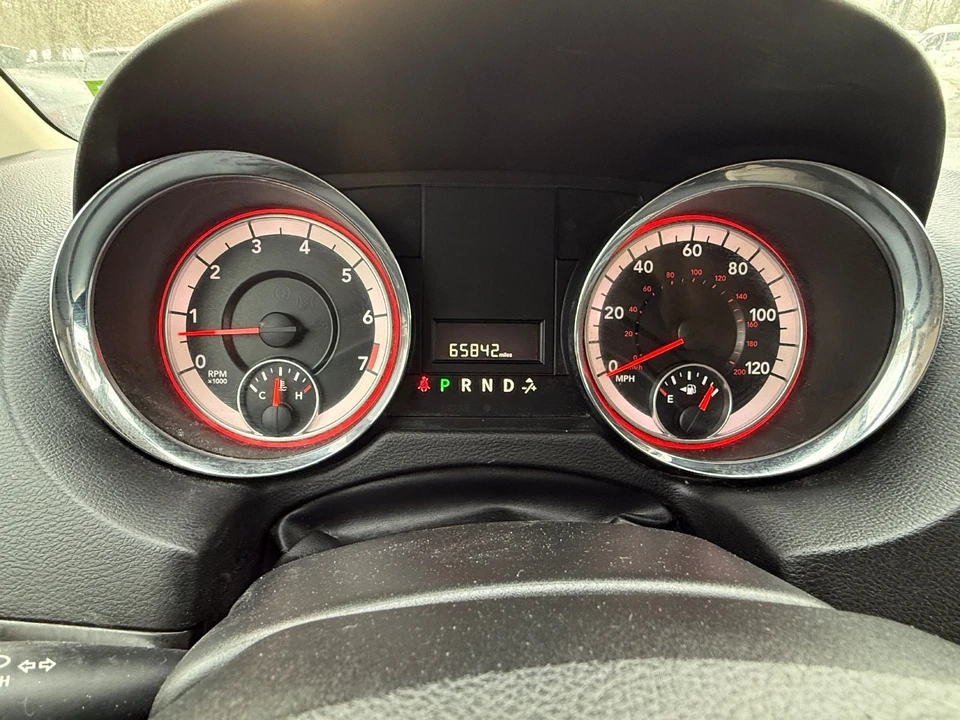 2016 Dodge Caravan - Image 8 of 20