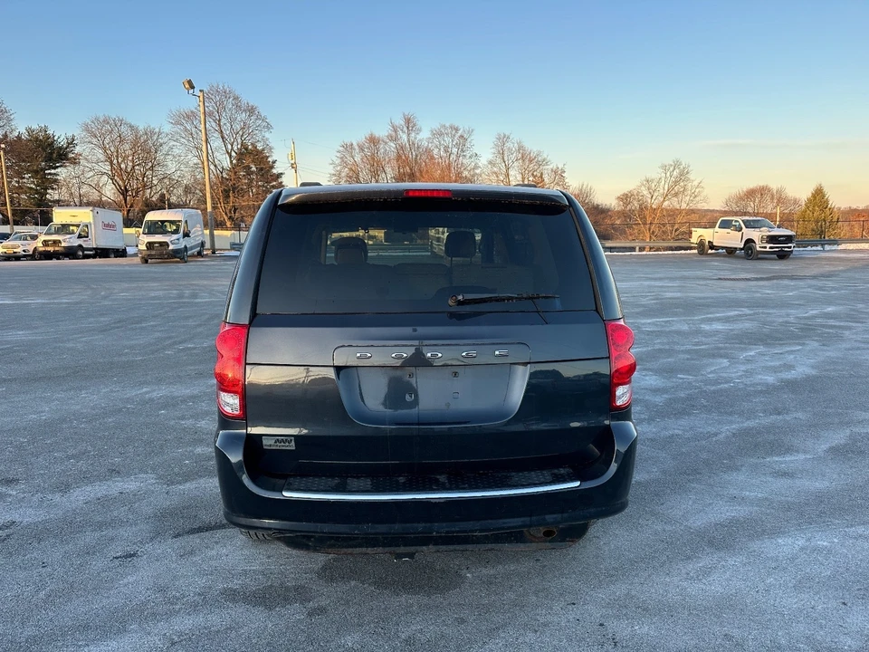 2016 Dodge Caravan - Image 3 of 20