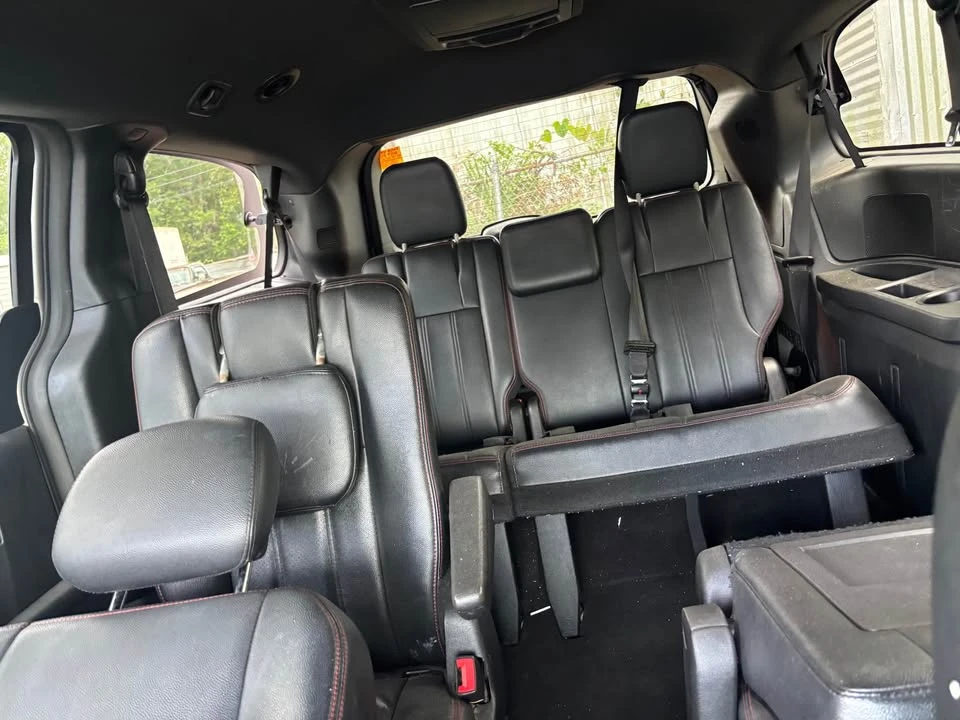 2016 Dodge Caravan - Image 4 of 4