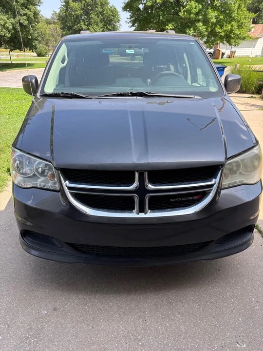 2016 Dodge Caravan - Image 3 of 12