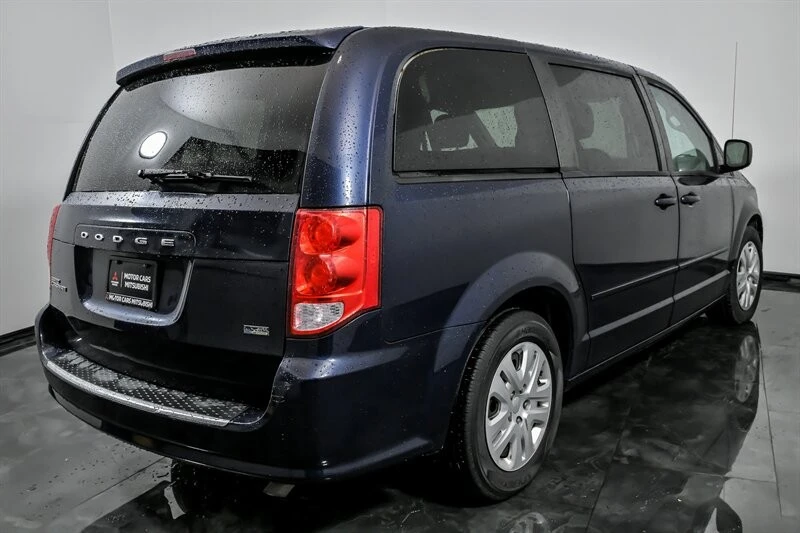 2016 Dodge Caravan - Image 10 of 21