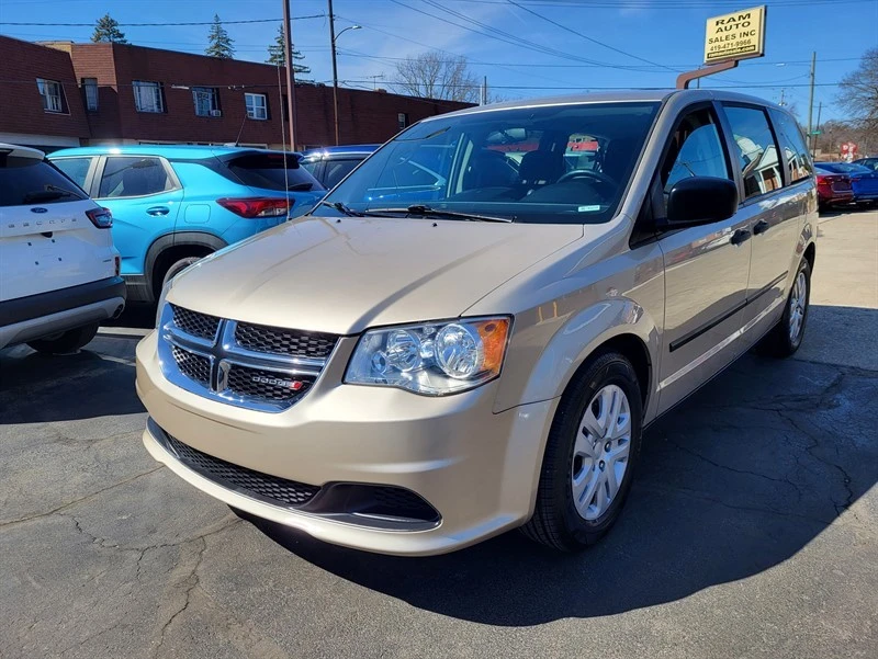 2016 Dodge Caravan - Image 3 of 13