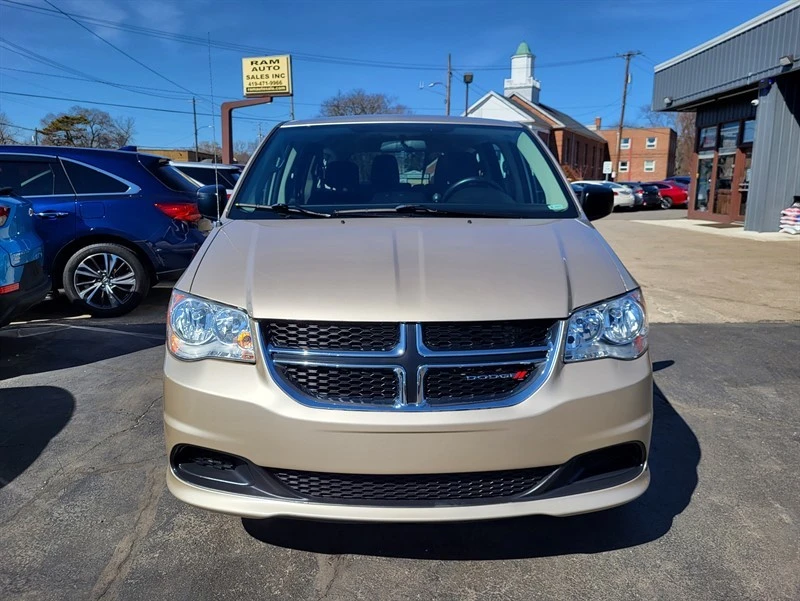 2016 Dodge Caravan - Image 2 of 13