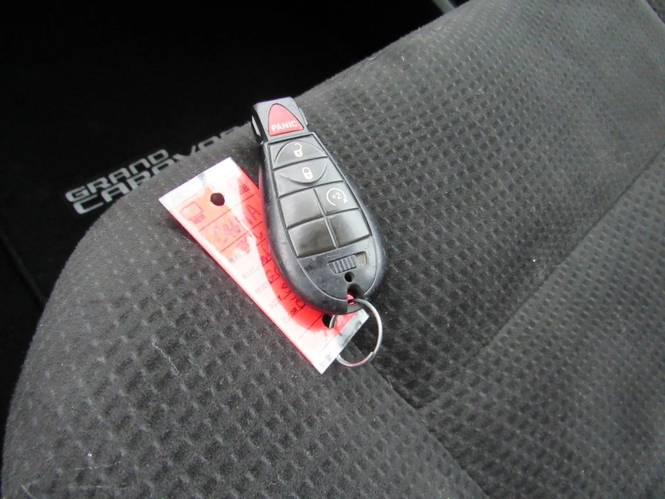 2016 Dodge Caravan - Image 12 of 12