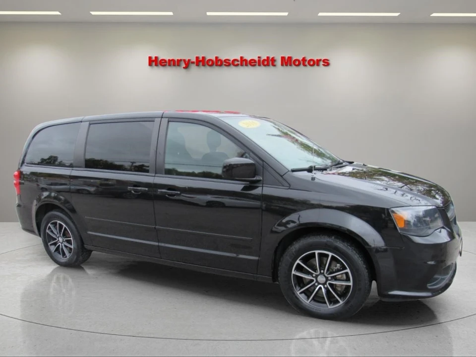 2016 Dodge Caravan - Image 7 of 12