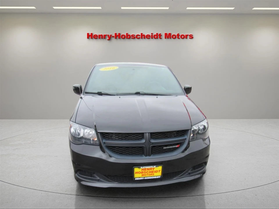 2016 Dodge Caravan - Image 2 of 12