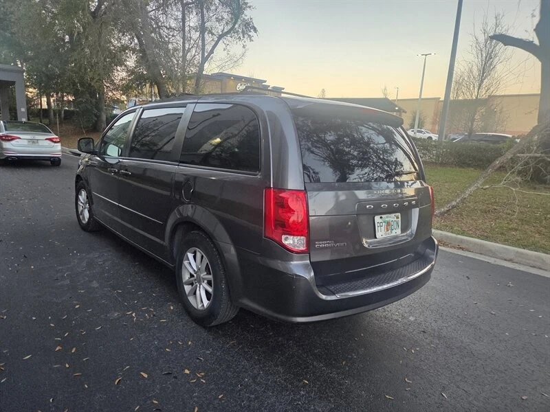 2016 Dodge Caravan - Image 6 of 16