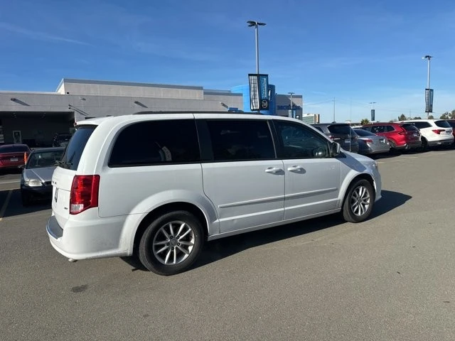 2016 Dodge Caravan - Image 3 of 5