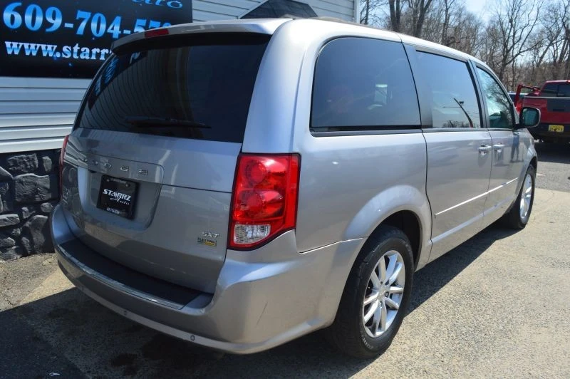 2016 Dodge Caravan - Image 5 of 12