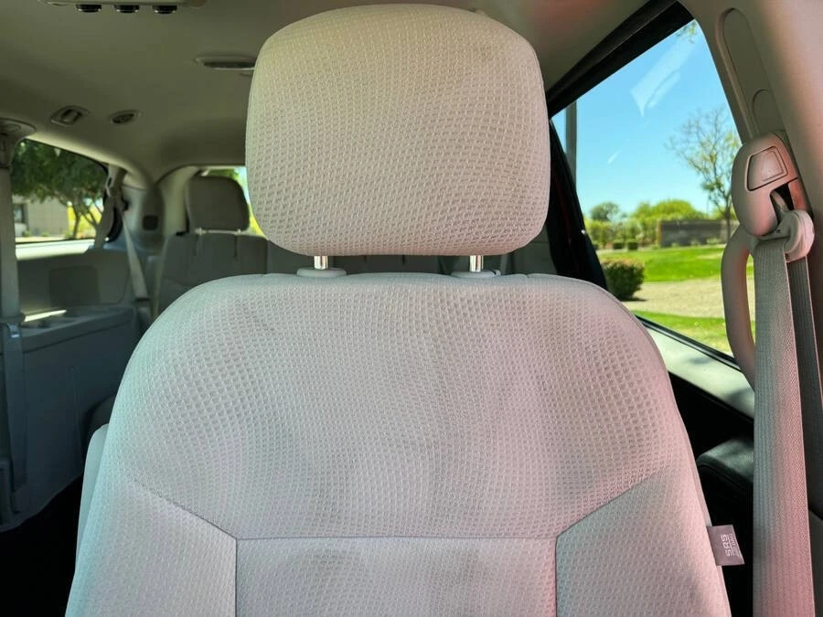 2016 Dodge Caravan - Image 7 of 15