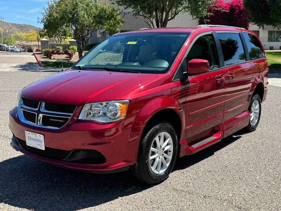 2016 Dodge Caravan - Image 13 of 15