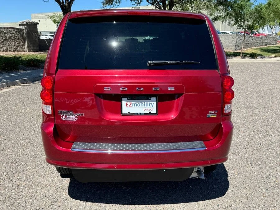 2016 Dodge Caravan - Image 14 of 15