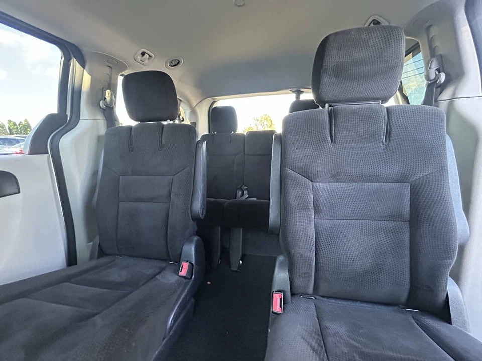 2016 Dodge Caravan - Image 21 of 21