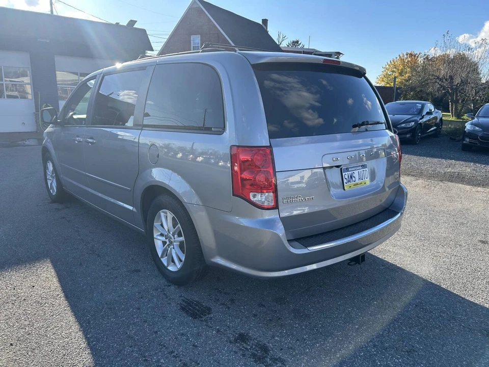 2016 Dodge Caravan - Image 7 of 21