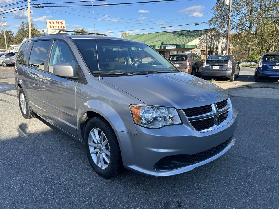 2016 Dodge Caravan - Image 3 of 21