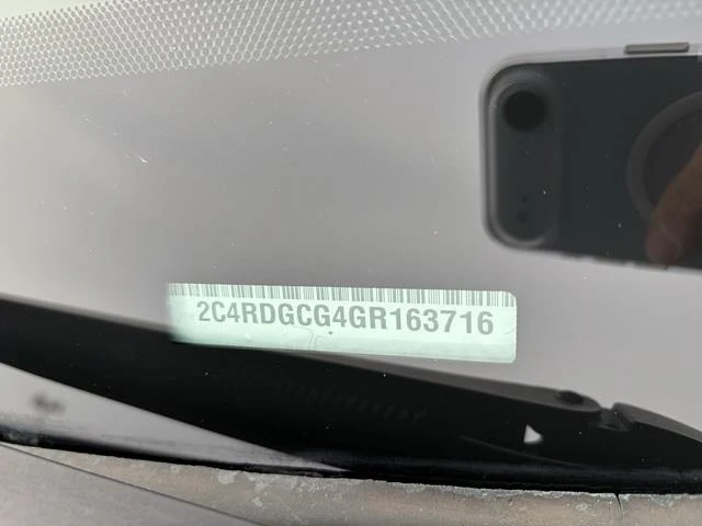 2016 Dodge Caravan - Image 19 of 21