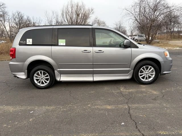 2016 Dodge Caravan - Image 6 of 21