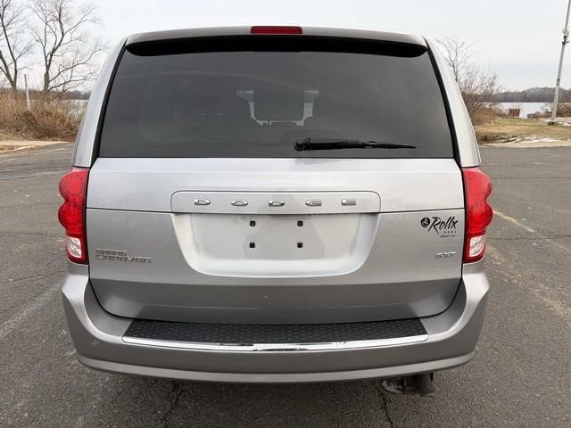 2016 Dodge Caravan - Image 8 of 21