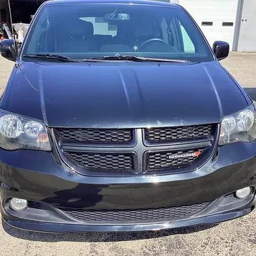 2016 Dodge Grand Caravan SXT Minivan 4D