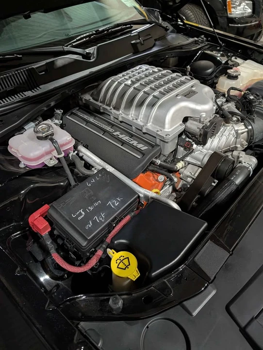 2016 Dodge Challenger SRT Hellcat 3rd Gen - Image 13 of 19