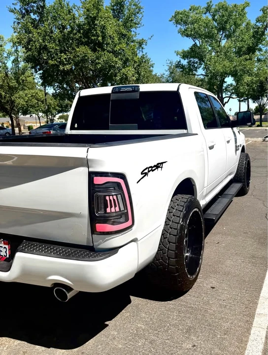 2016 Ram 1500 1st Gen - Image 6 of 8