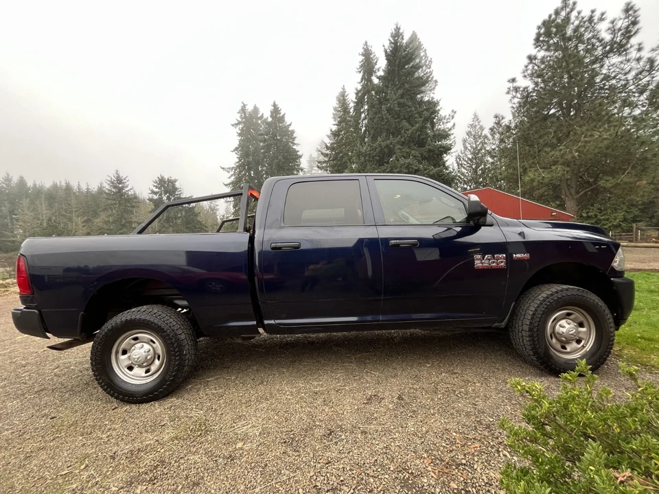 2016 Dodge Ram - Image 13 of 18