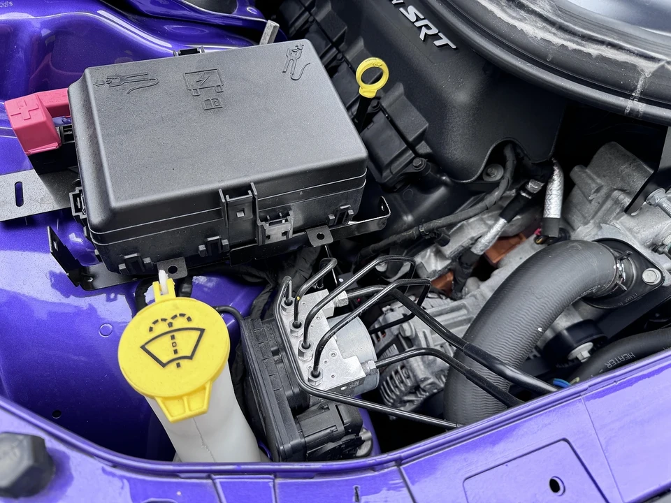 2016 Dodge Challenger SRT8 & 392 3rd Gen - Image 18 of 21