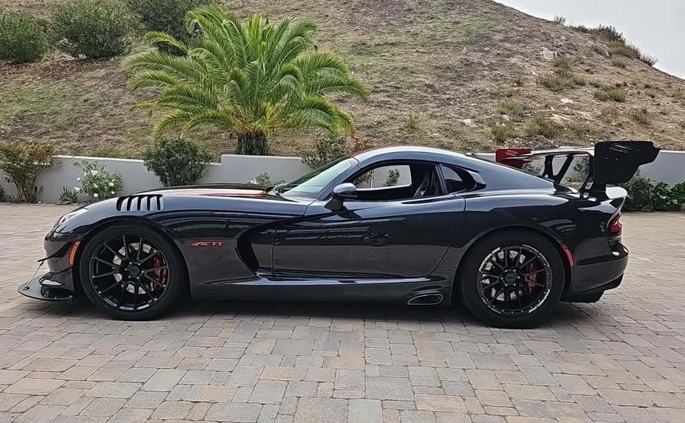 2016 Dodge Viper 5th Gen - Image 18 of 20