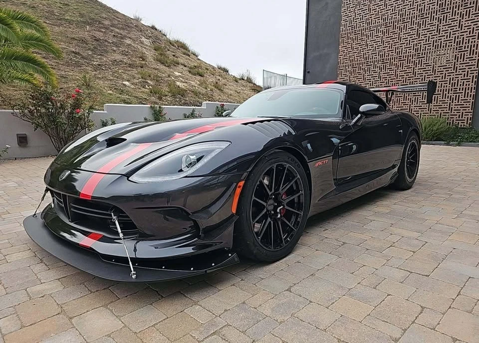 2016 Dodge Viper 5th Gen - Image 9 of 20