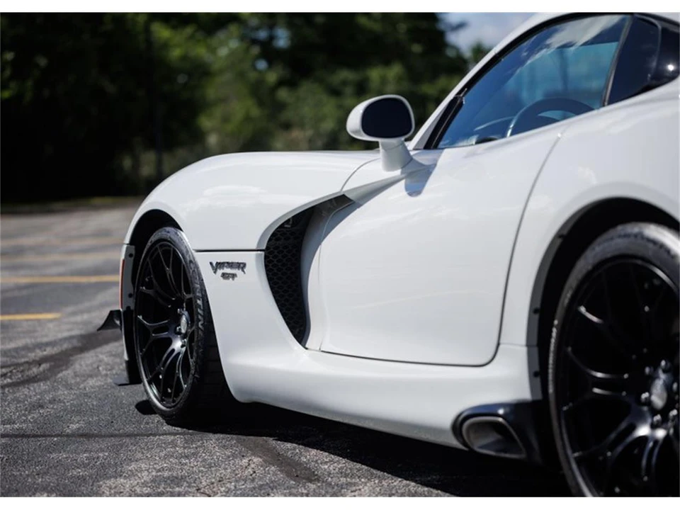 2016 Dodge Viper 5th Gen - Image 27 of 31