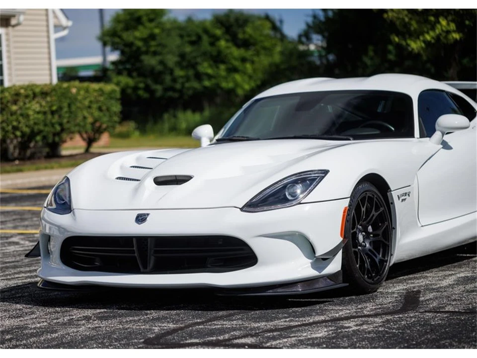 2016 Dodge Viper 5th Gen - Image 4 of 31