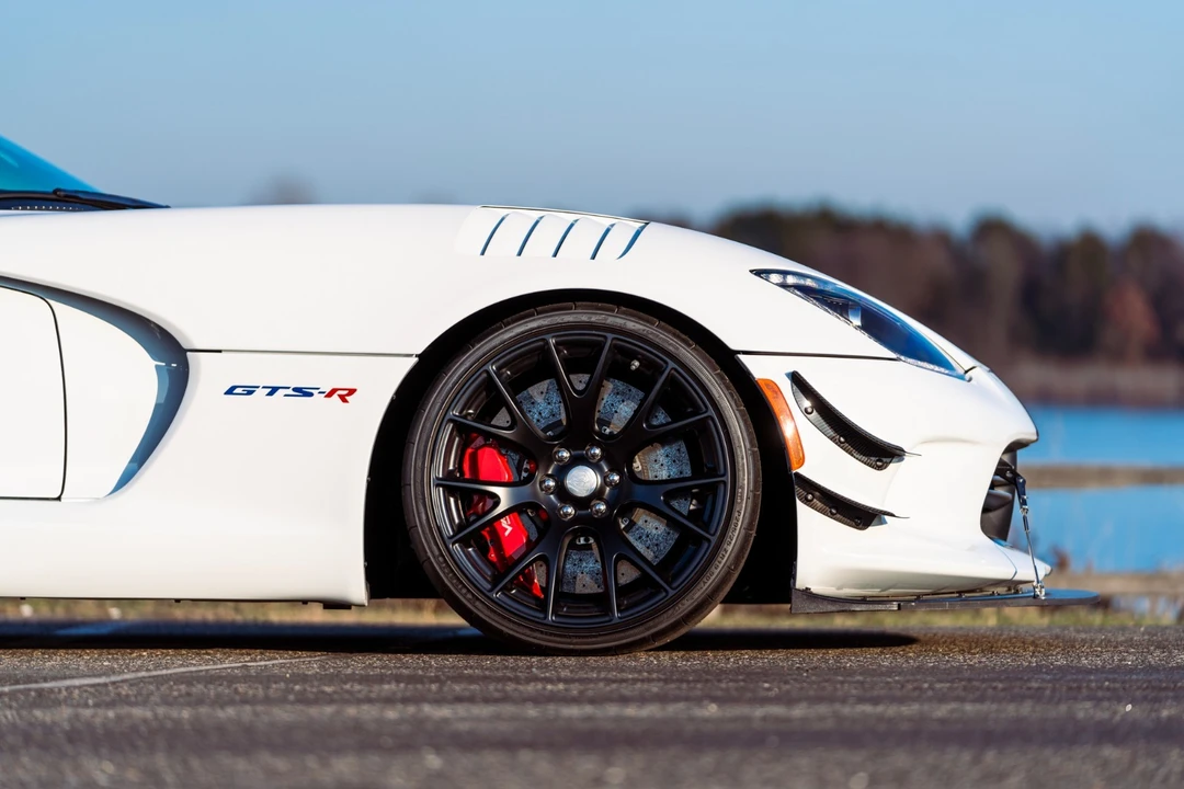2016 Dodge Viper ACR 5th Gen - Image 8 of 26