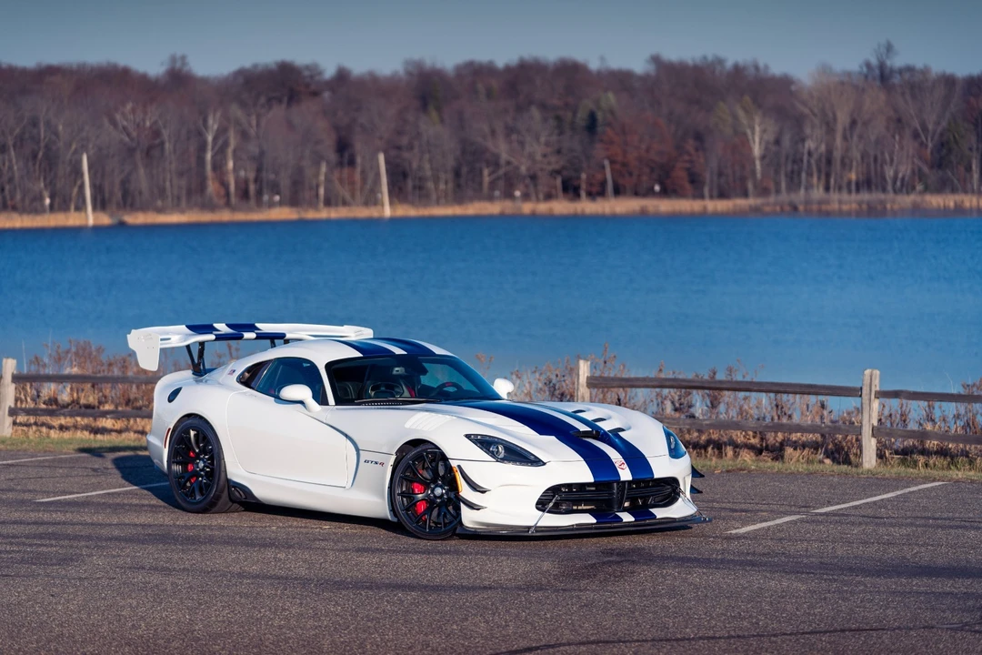2016 Dodge Viper ACR 5th Gen - Image 5 of 26