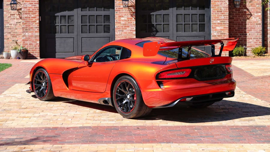 2016 Dodge Viper ACR 5th Gen - Image 2 of 31