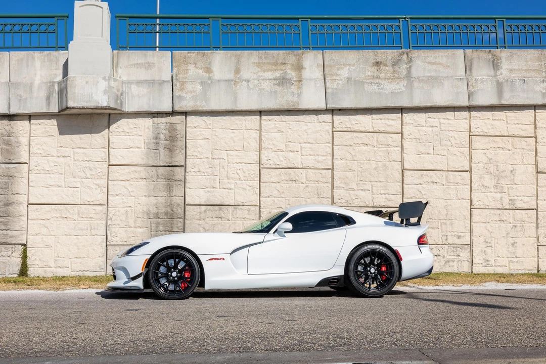 2016 Dodge Viper ACR 5th Gen - Image 10 of 31