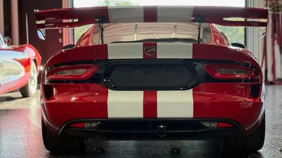 2016 Dodge Viper ACR 5th Gen - Image 6 of 11