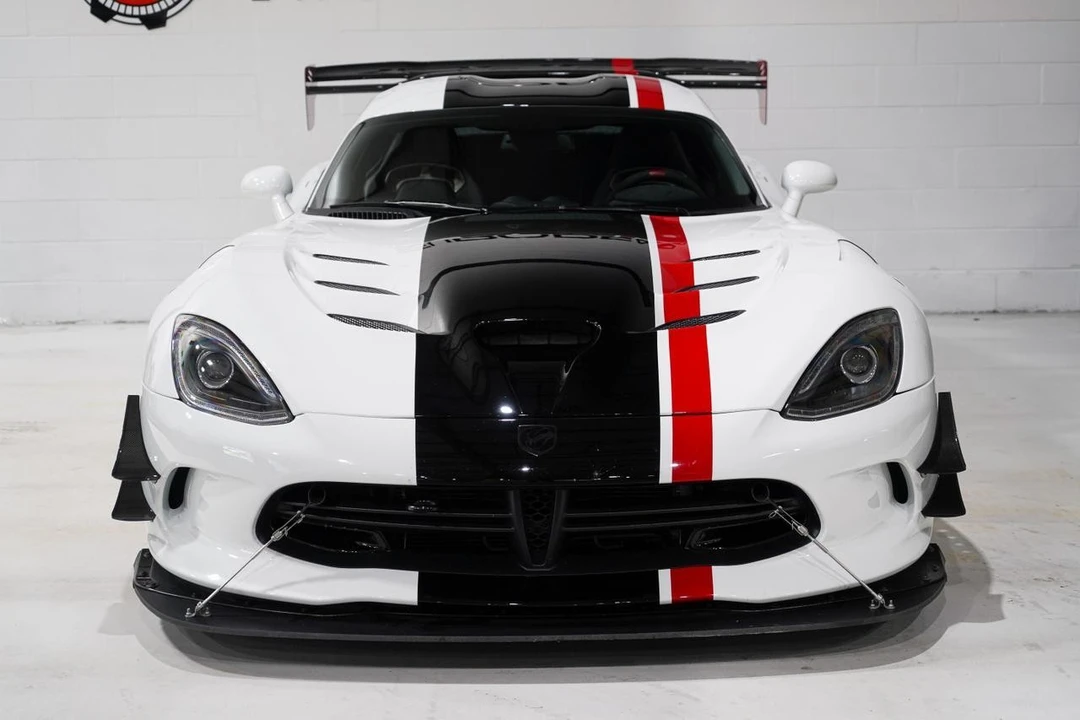 2016 Dodge Viper ACR 5th Gen - Image 5 of 21