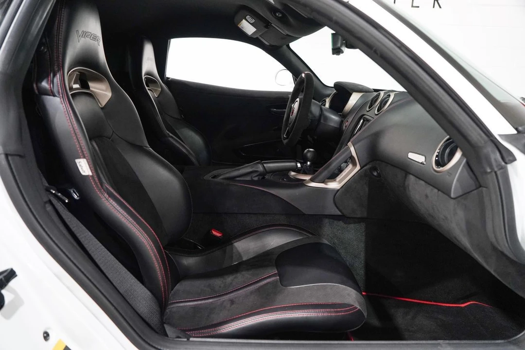 2016 Dodge Viper ACR 5th Gen - Image 16 of 21