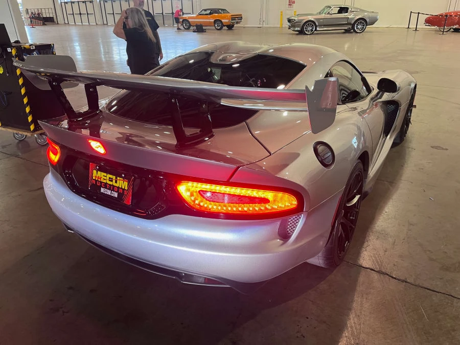 2016 Dodge Viper ACR 5th Gen - Image 4 of 18