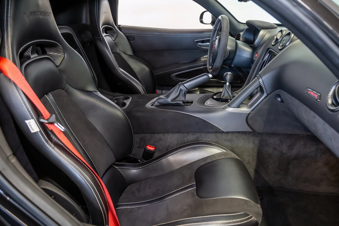2016 Dodge Viper ACR 5th Gen - Image 28 of 31