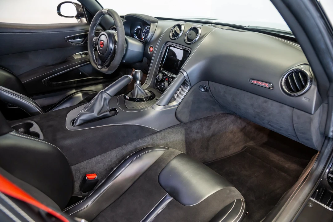 2016 Dodge Viper ACR 5th Gen - Image 29 of 31