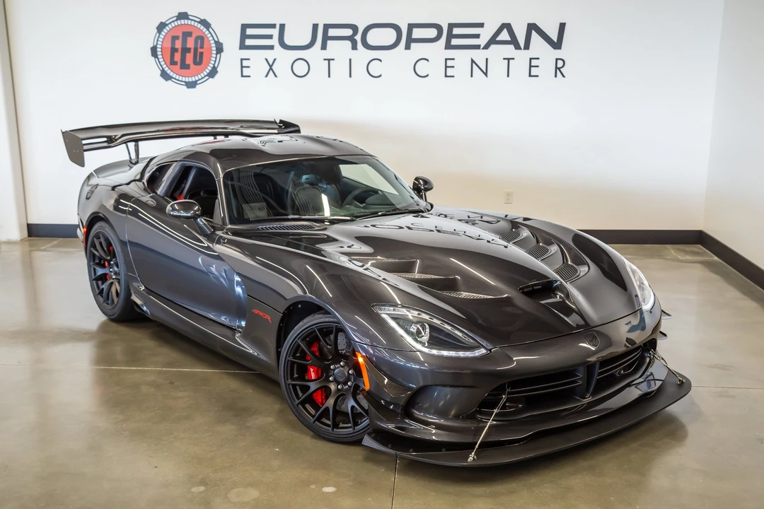 2016 Dodge Viper ACR 5th Gen - Image 2 of 31