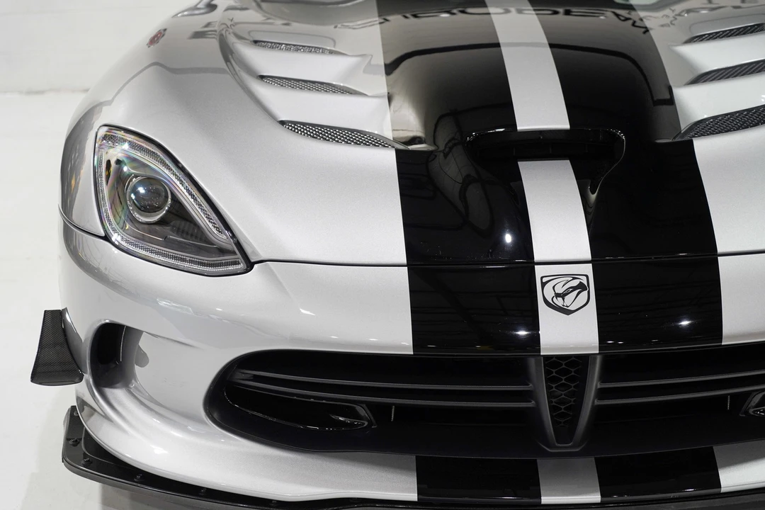 2016 Dodge Viper ACR 5th Gen - Image 28 of 31