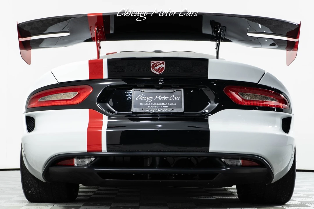 2016 Dodge Viper ACR 5th Gen - Image 9 of 12