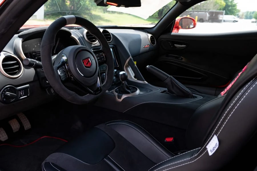 2016 Dodge Viper ACR 5th Gen - Image 4 of 31
