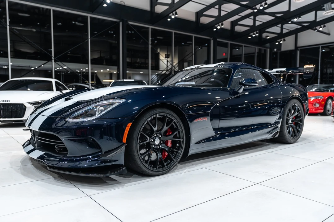 2016 Dodge Viper ACR 5th Gen - Image 9 of 31