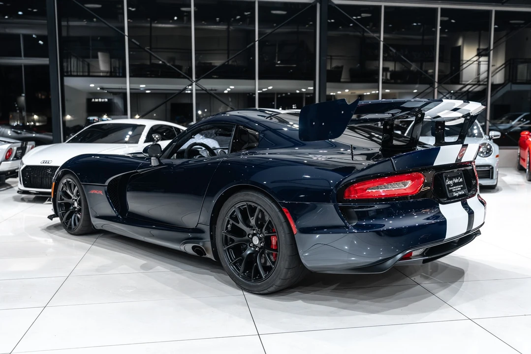 2016 Dodge Viper ACR 5th Gen - Image 3 of 31